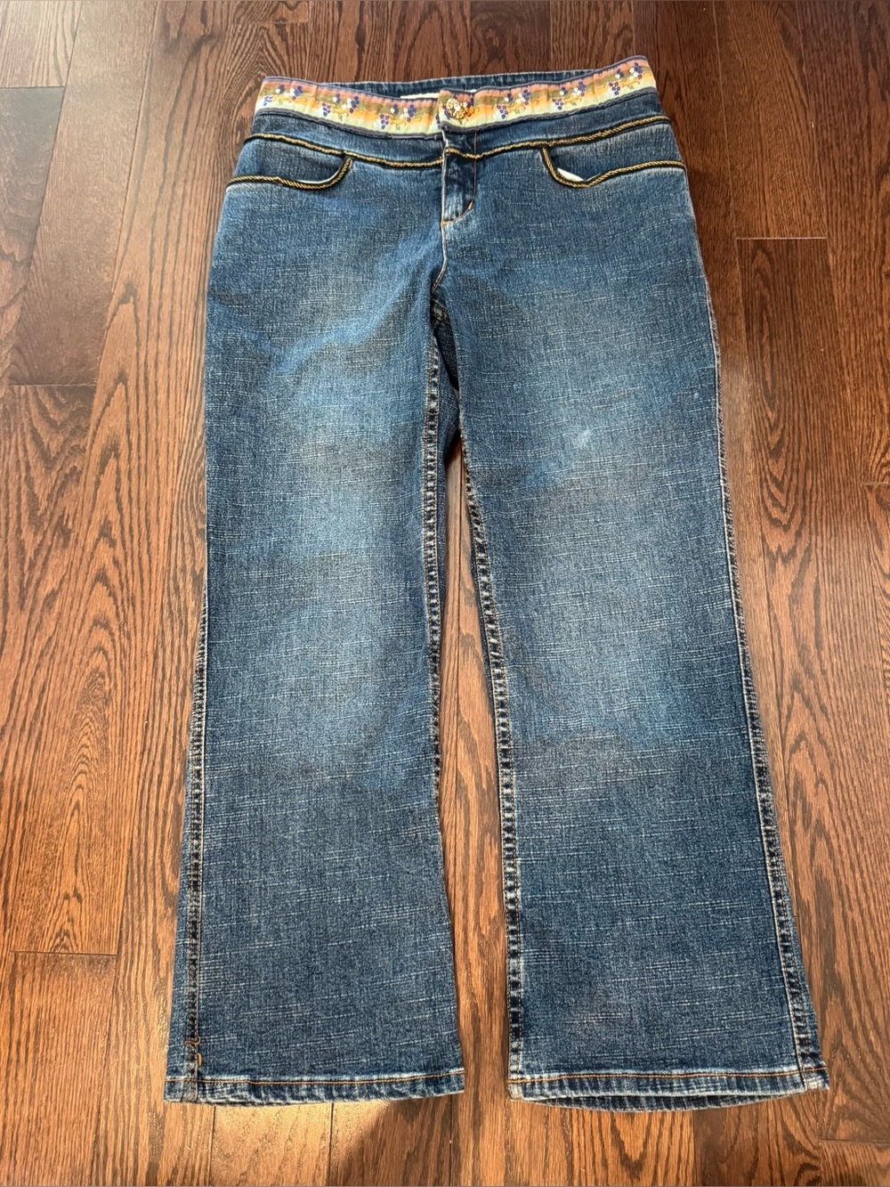 FIBERS Jeans by Barbara Lesser Floral Trim Bootcut Jeans Y2K Boho Denim Size 10